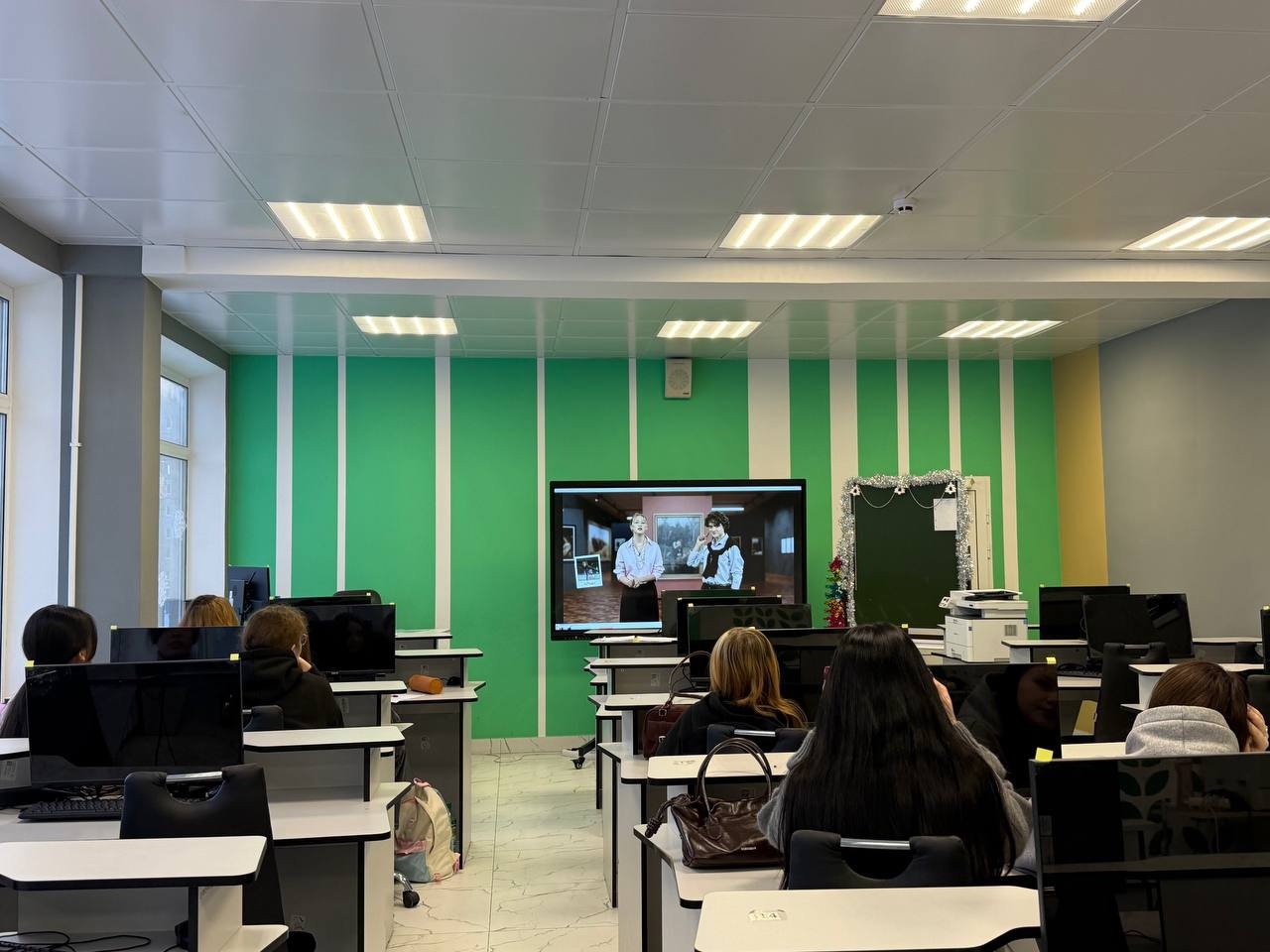 19 января в #ТСХК состоялось очередное занятие проекта «Разговоры о важном». Темой сегодняшней встре...