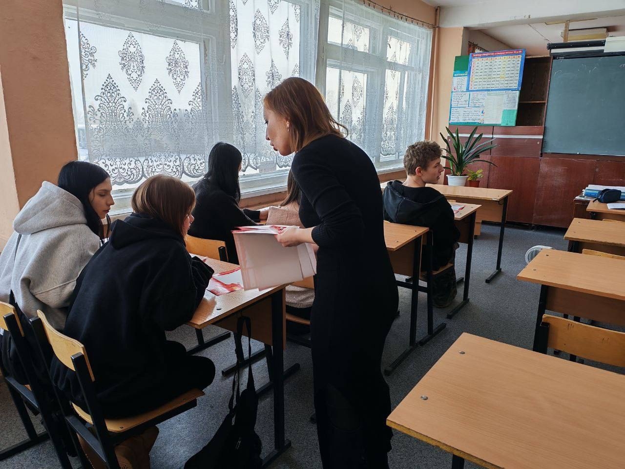 Инвестируем в знания: Урок финансовой грамотности от Альфа-Банка! 💳📉

Деньги любят счет, а еще больш...