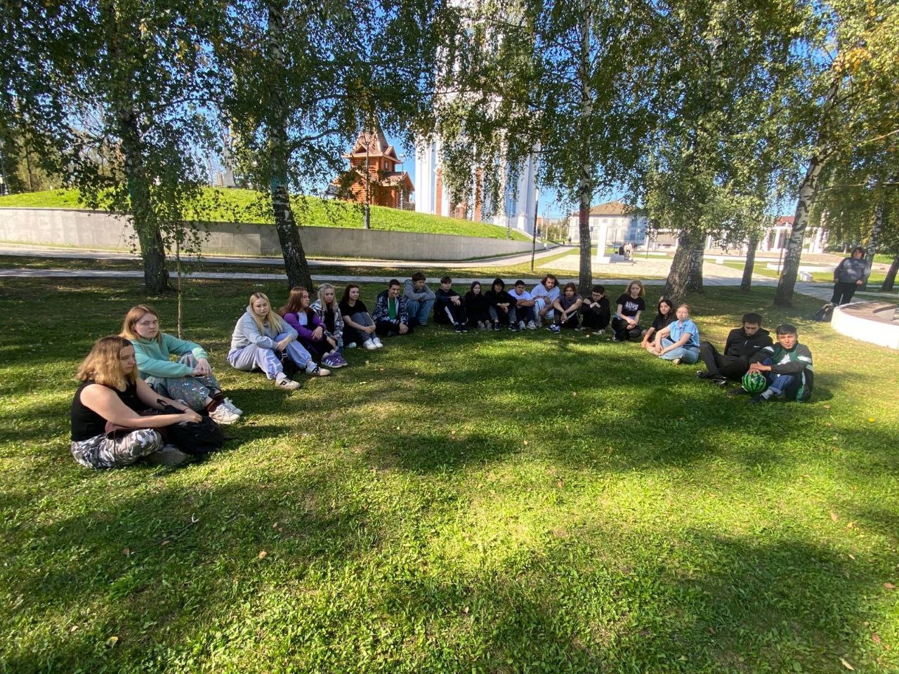 "Походы Первых" - БОЛЬШЕ, ЧЕМ ПУТЕШЕСТВИЕ! 🏞️🚶‍♀️🚶‍♂️

Студенты #ТСХК_Венев с удовольствием приняли ...