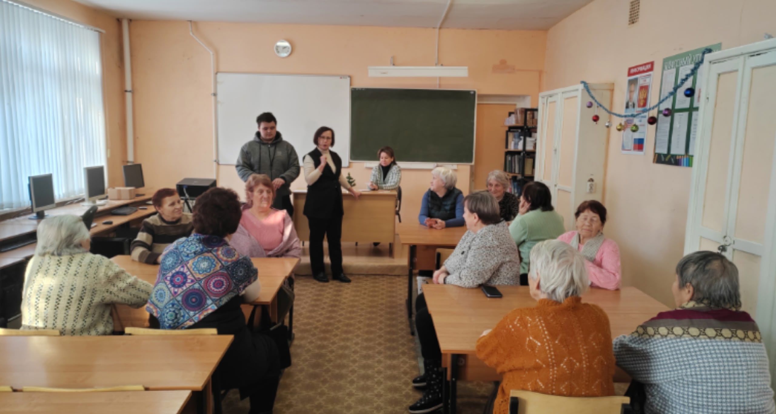 В колледже  прошло досуговое мероприятие под названием "Нам года - не беда!", организованное в рамка...