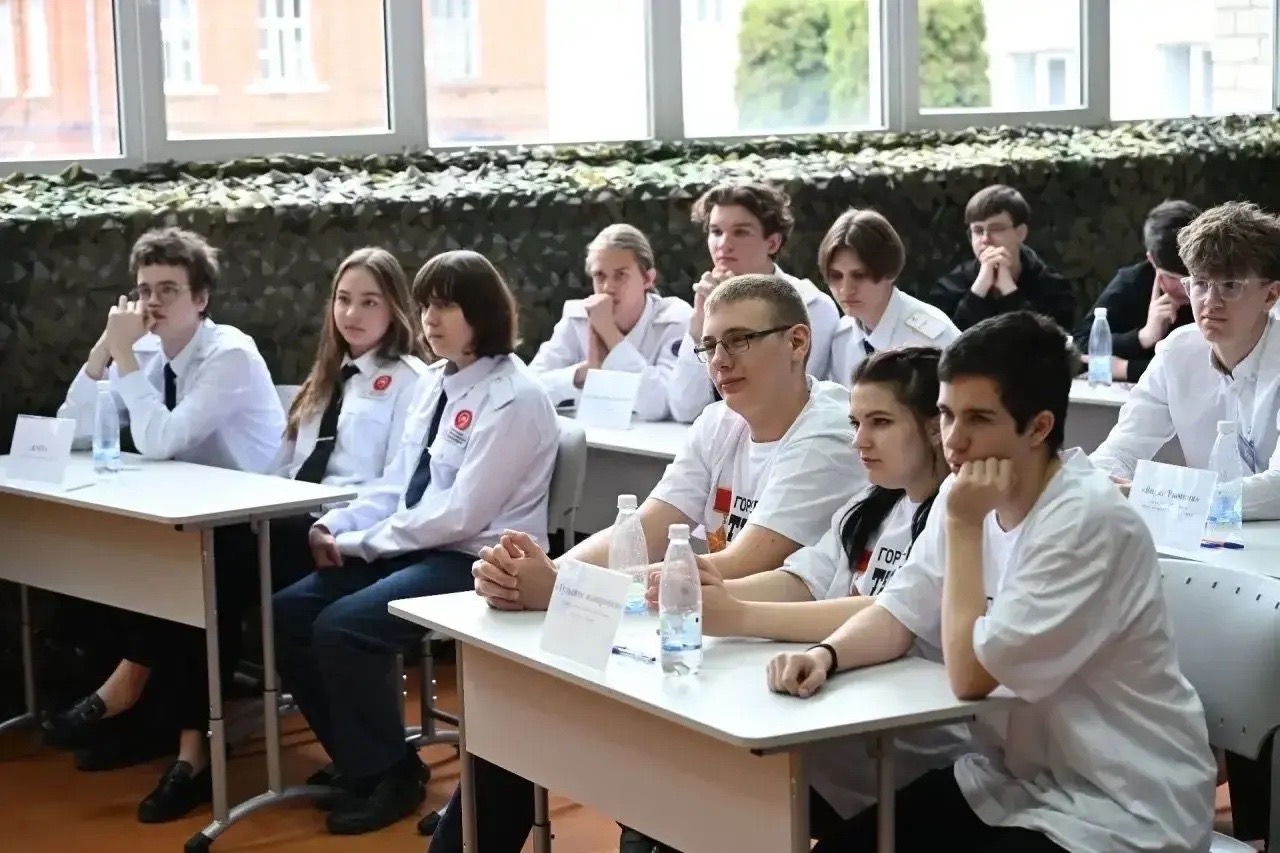 С 23 по 24 апреля в Елецком колледже инновационных технологий прошла V межрегиональная викторина по ...